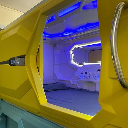 Pelangi Capsule Hostel ジョホールバル エクステリア 写真