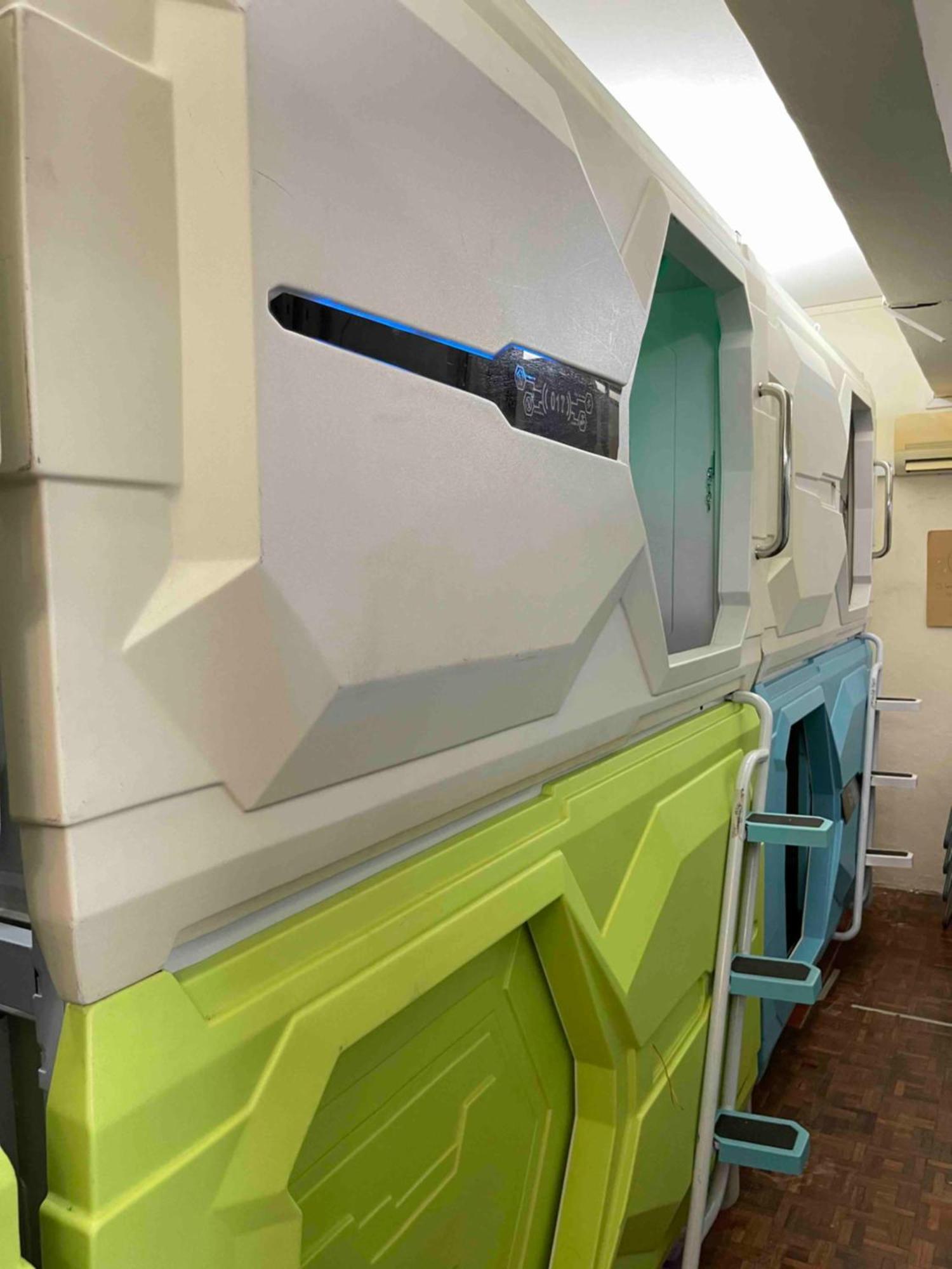 Pelangi Capsule Hostel ジョホールバル エクステリア 写真